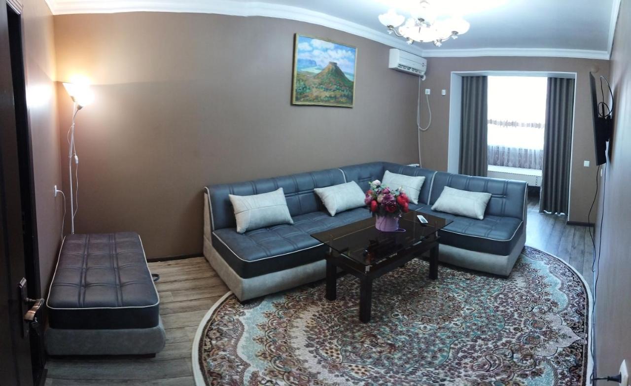 Apartment Near Farkhadskiy Bazar Ташкент Экстерьер фото